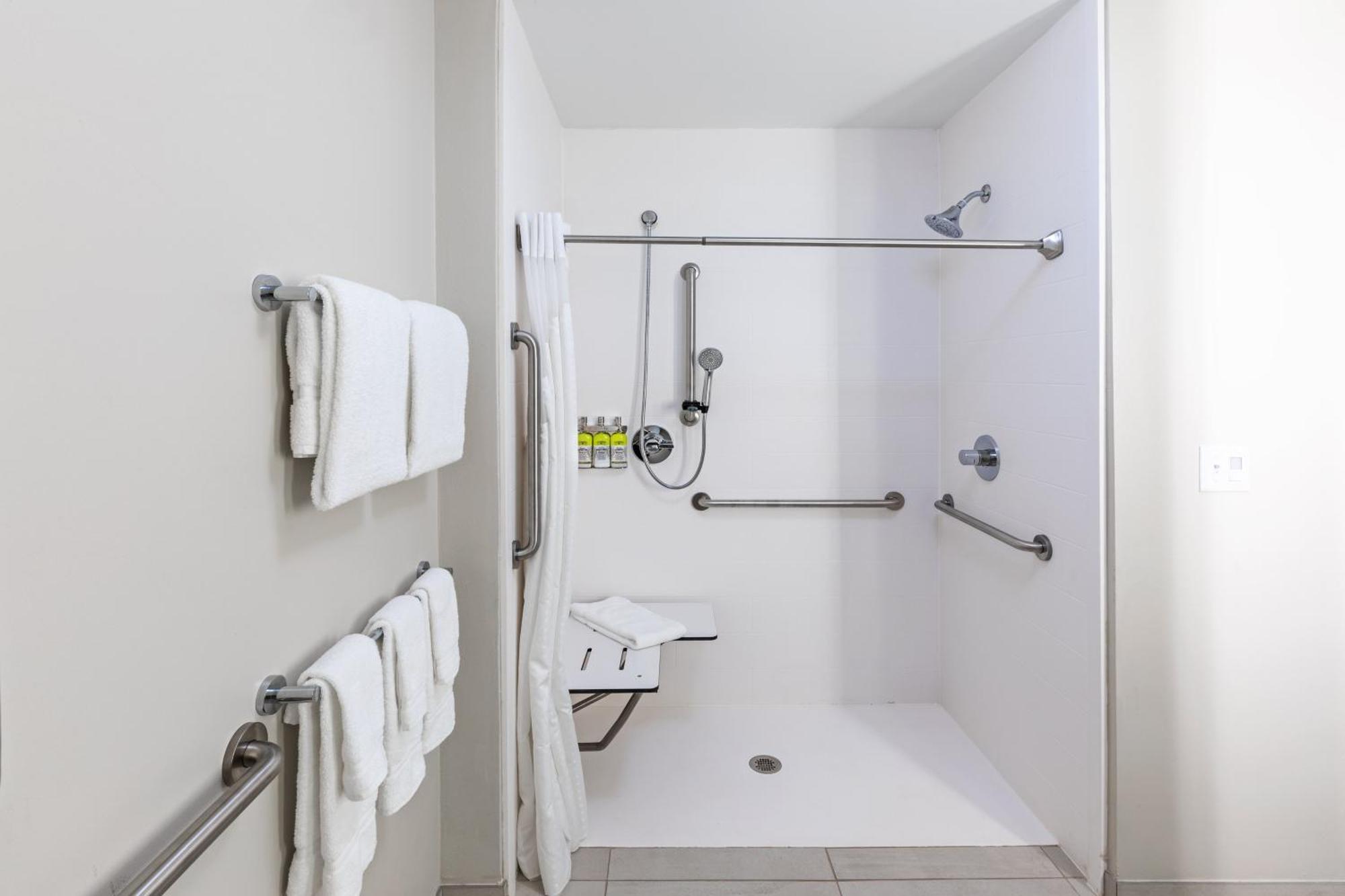 Holiday Inn Express & Suites Purcell By Ihg Zewnętrze zdjęcie